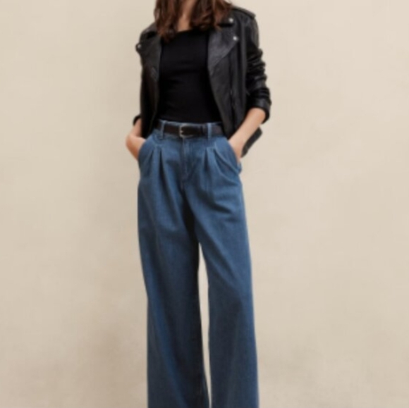 Banana Republic Denim - Banana Republic Luxe Wide Leg Pleated High Rise Jeans Modern NEW Size 29